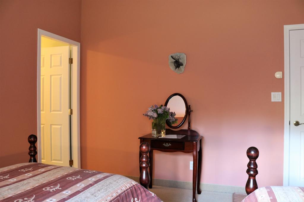 Mulvehill Creek Wilderness Inn And Wedding Chapel 레벨스톡 외부 사진
