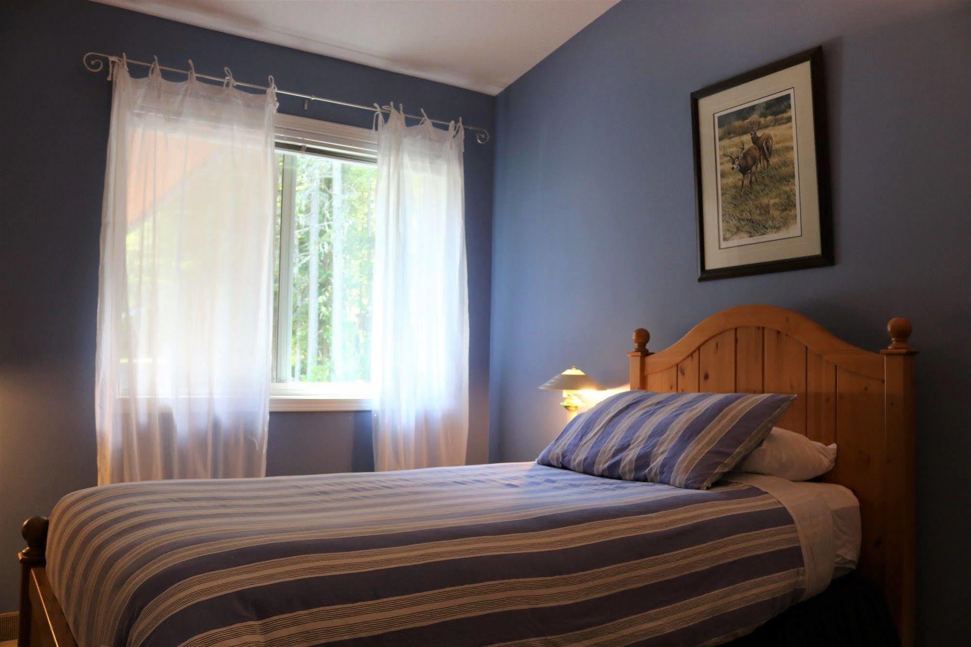 Mulvehill Creek Wilderness Inn And Wedding Chapel 레벨스톡 외부 사진